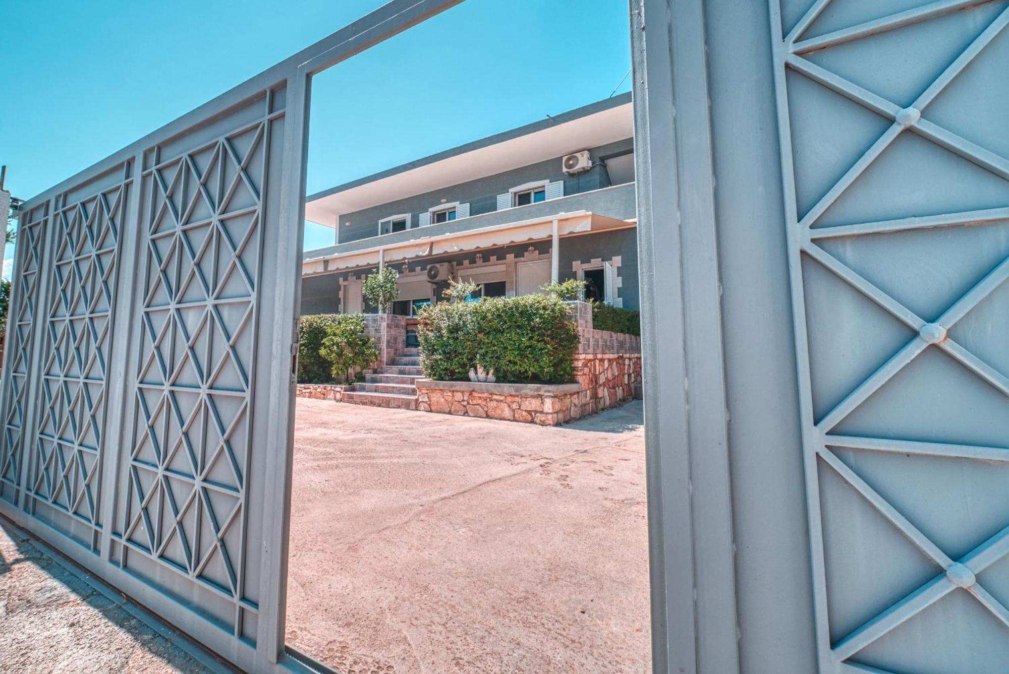 Le Gjero Luxury Villa Ksamil Esterno foto