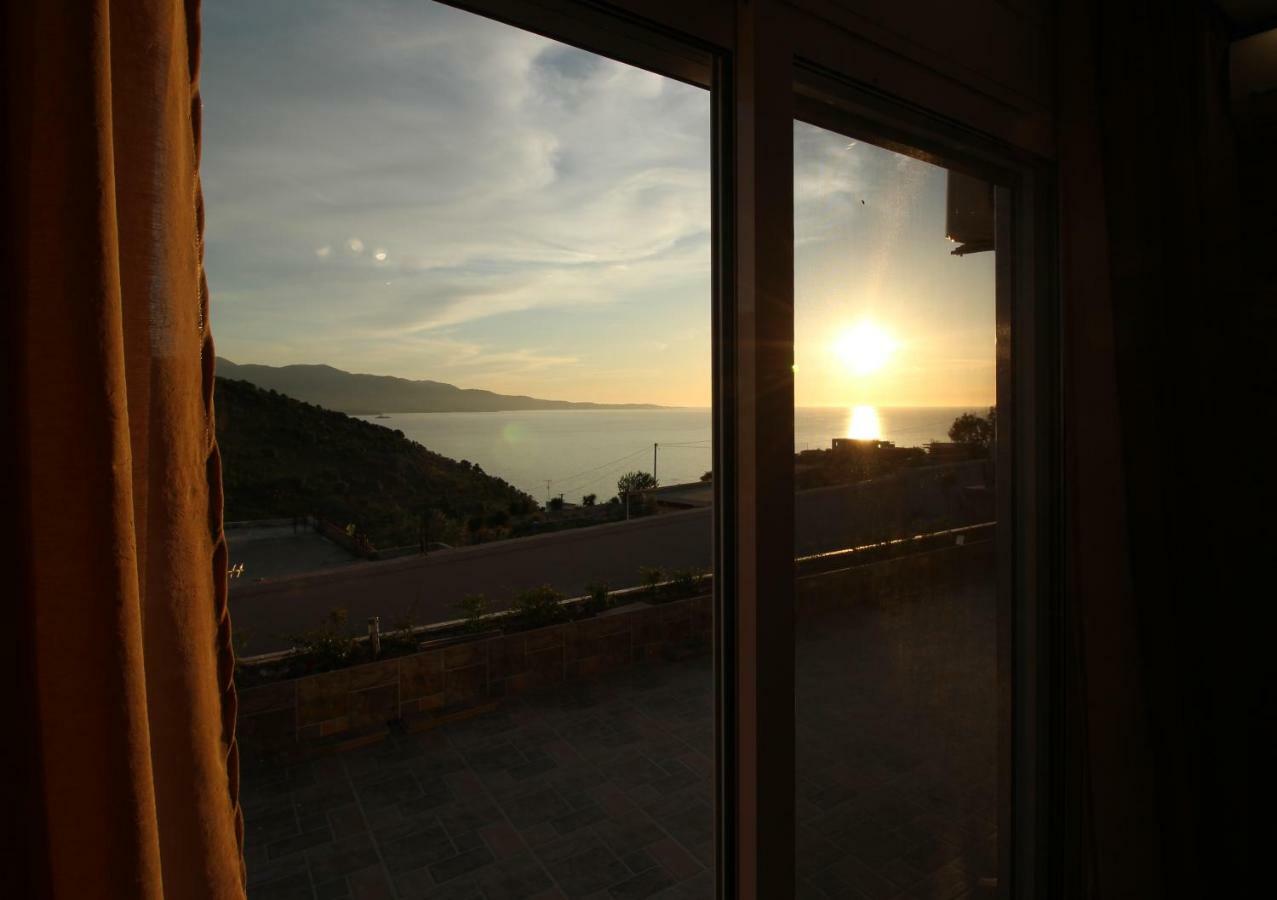 Le Gjero Luxury Villa Ksamil Esterno foto