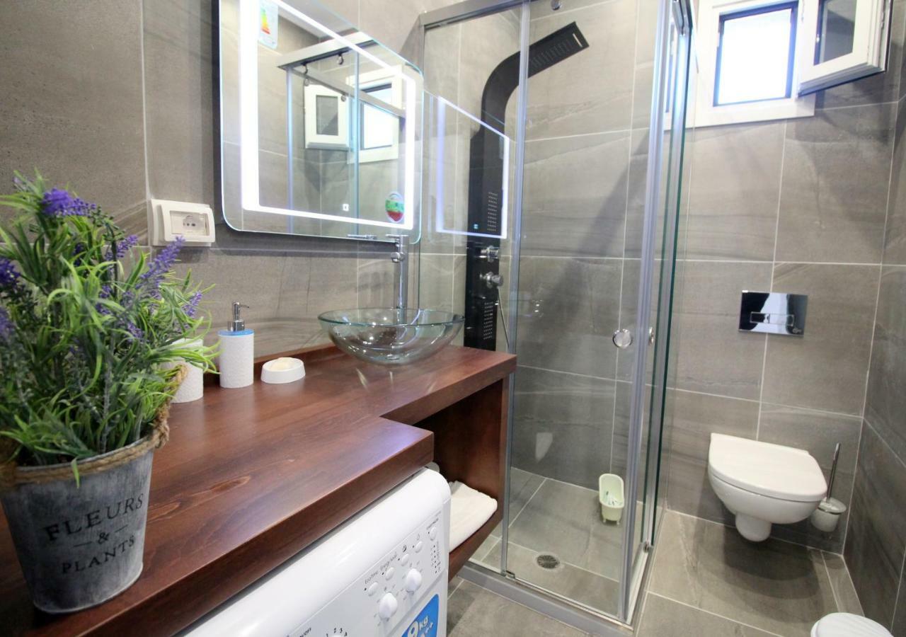 Le Gjero Luxury Villa Ksamil Esterno foto